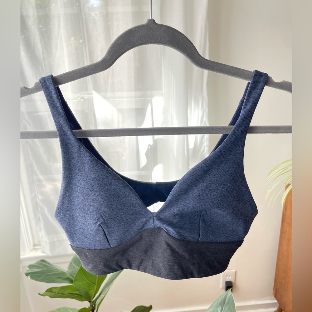 Outdoor voices sports bra